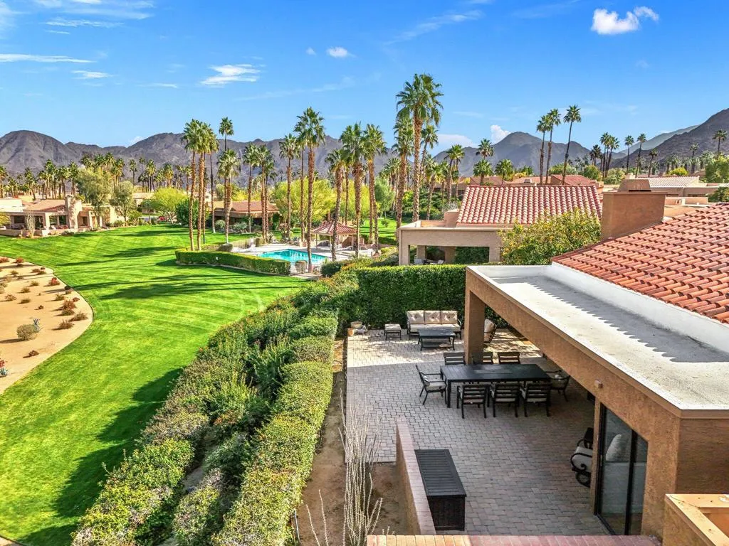 48628 Sundrop Court, Palm Desert, California 92260 home-pic-16