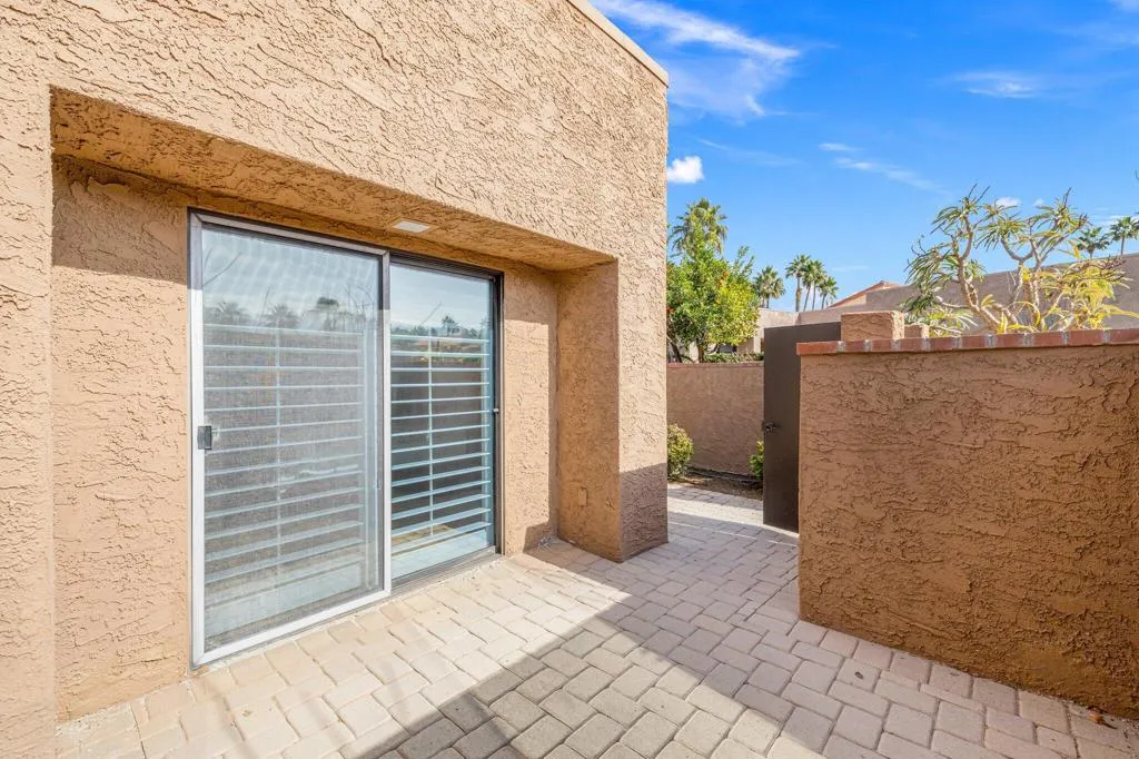 48628 Sundrop Court, Palm Desert, California 92260 home-pic-43