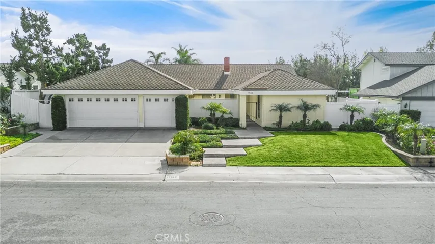 17842 La Entrada Drive, Yorba Linda, California 92886