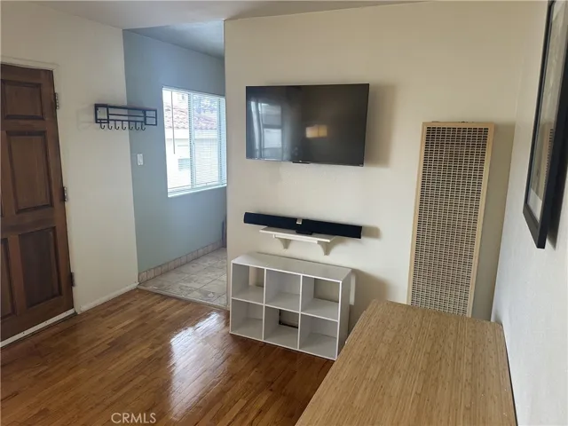 630 1st Street 4, Hermosa Beach, California 90254