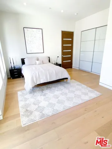 6221 Maryland Drive, Los Angeles, California 90048