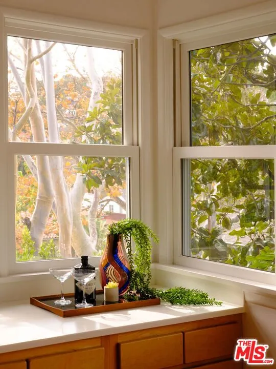 468 Glen Holly Drive, Pasadena, California 91105 home-pic-10