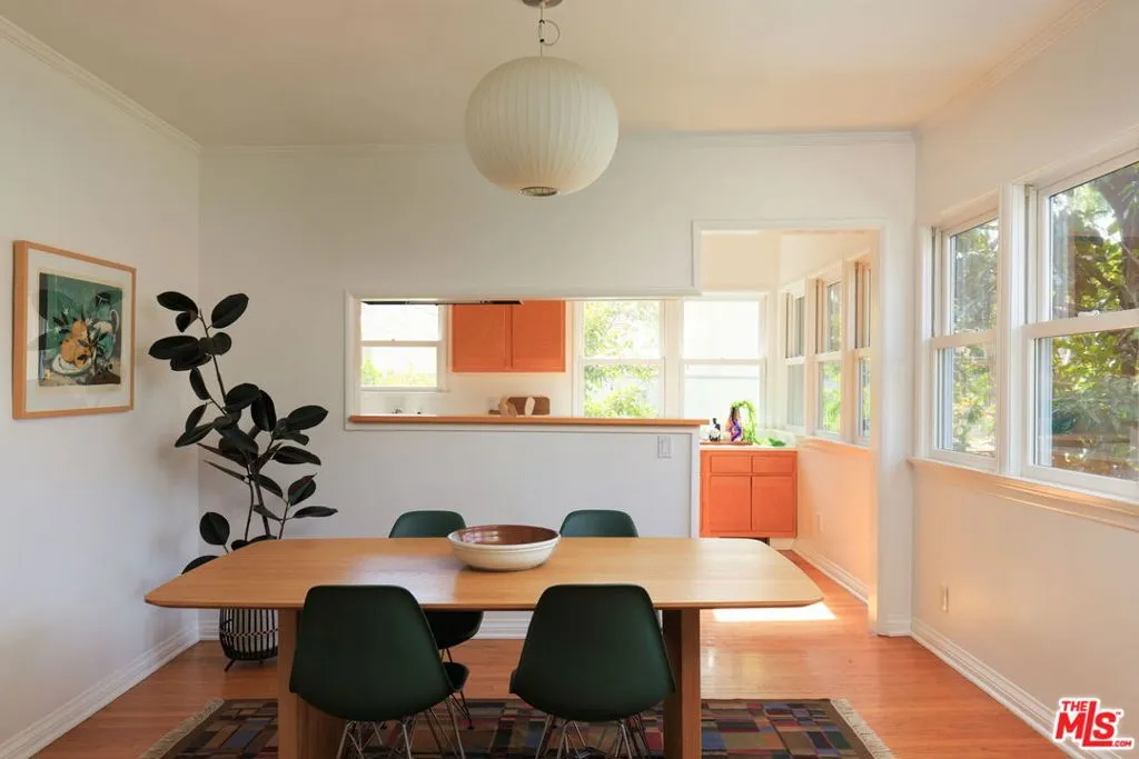 468 Glen Holly Drive, Pasadena, California 91105 home-pic-8