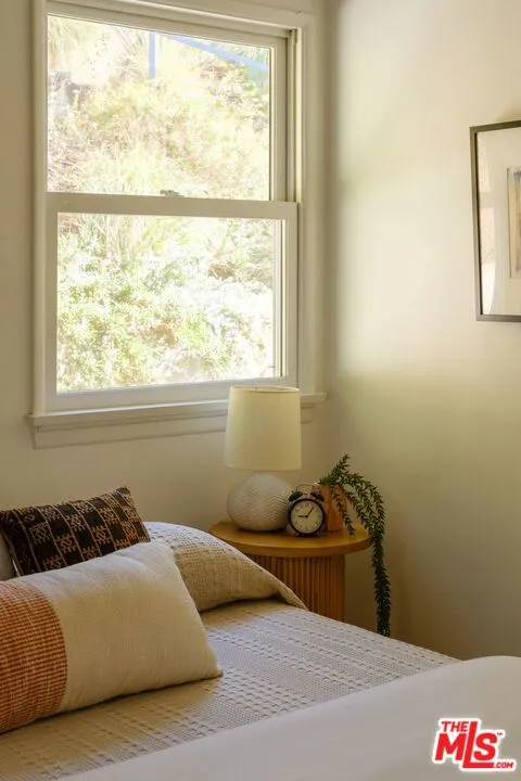 468 Glen Holly Drive, Pasadena, California 91105 home-pic-26