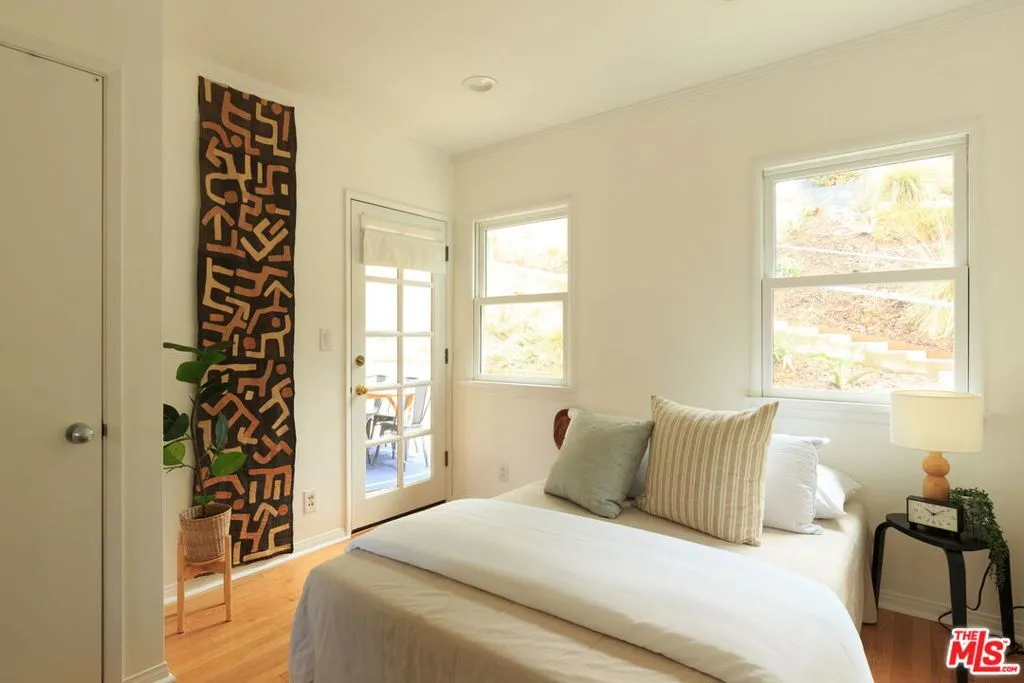 468 Glen Holly Drive, Pasadena, California 91105 home-pic-20