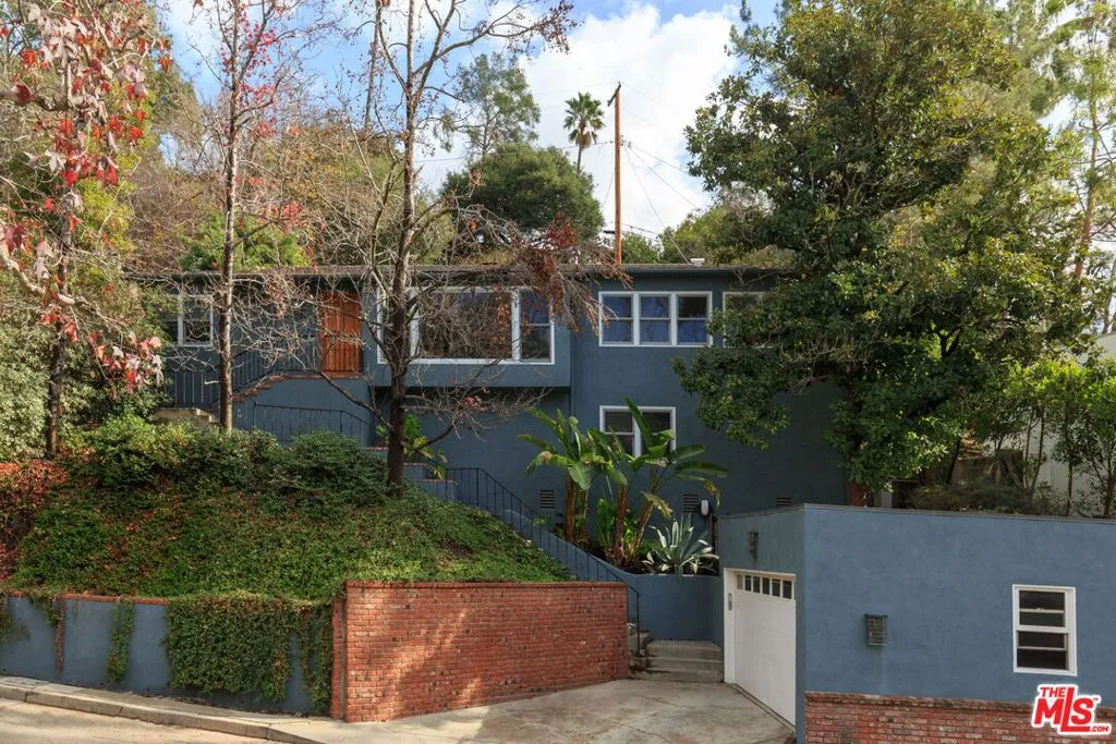 468 Glen Holly Drive, Pasadena, California 91105 home-pic-0