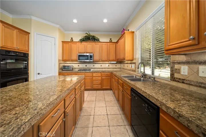 17268 Sierra Sunrise Lane, Canyon Country, California 91387