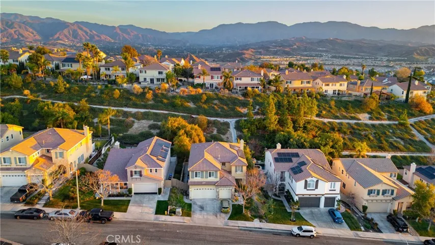 17268 Sierra Sunrise Lane, Canyon Country, California 91387