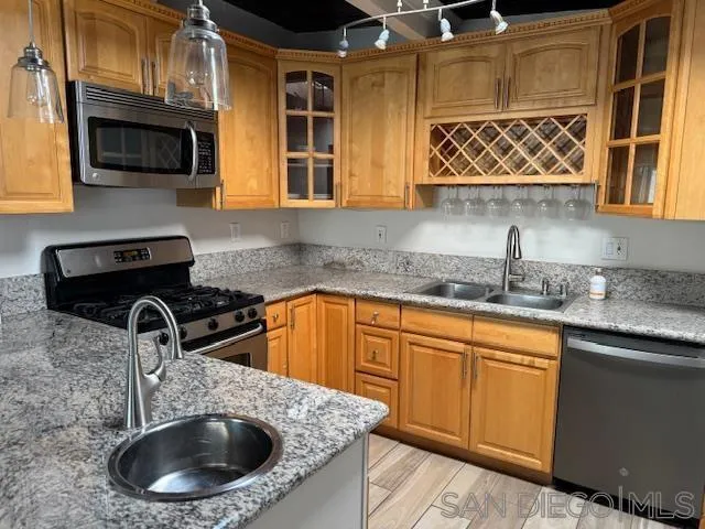 1703 Thomas Street, San Diego, California 92109
