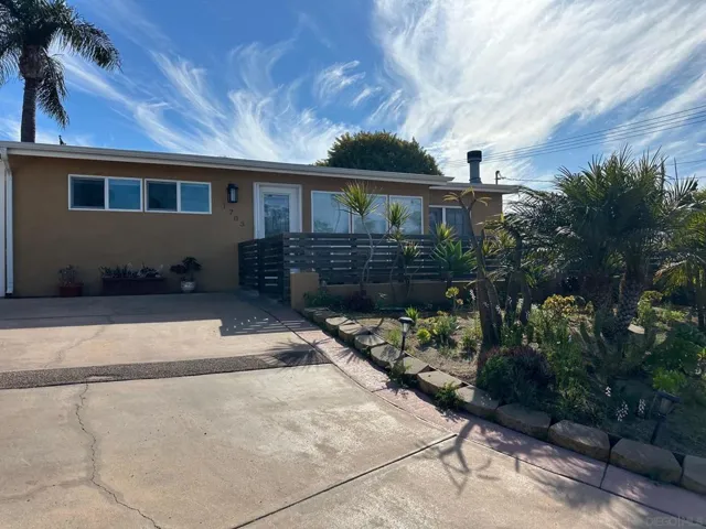 1703 Thomas Street, San Diego, California 92109