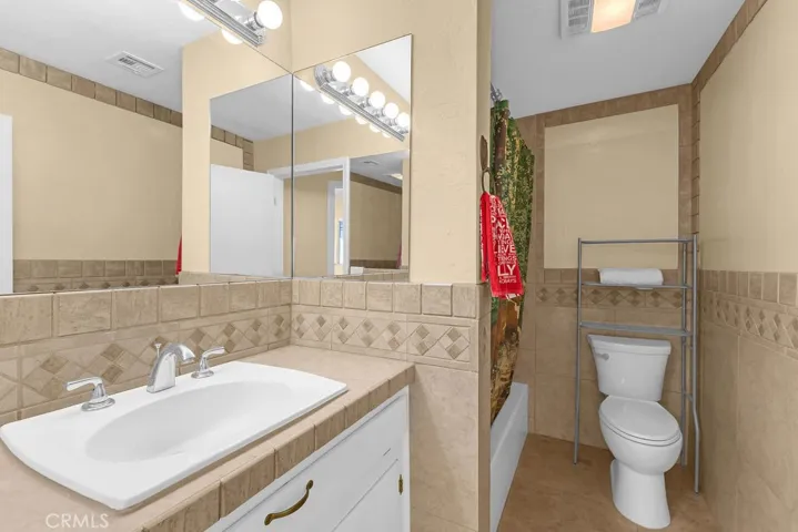 1226 Meldora Avenue, 29 Palms, California 92277