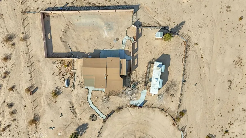 1226 Meldora Avenue, 29 Palms, California 92277