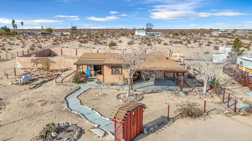 1226 Meldora Avenue, 29 Palms, California 92277