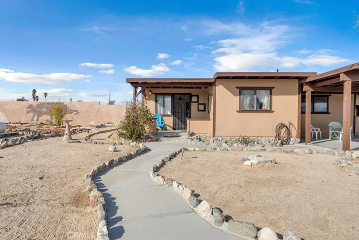 1226 Meldora Avenue, 29 Palms, California 92277