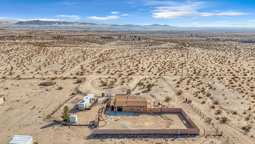 1226 Meldora Avenue, 29 Palms, California 92277