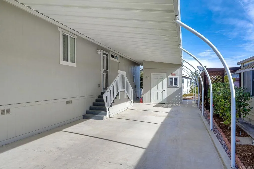 525 W El Norte Parkway Spc 203, Escondido, California 92026 home-pic-21
