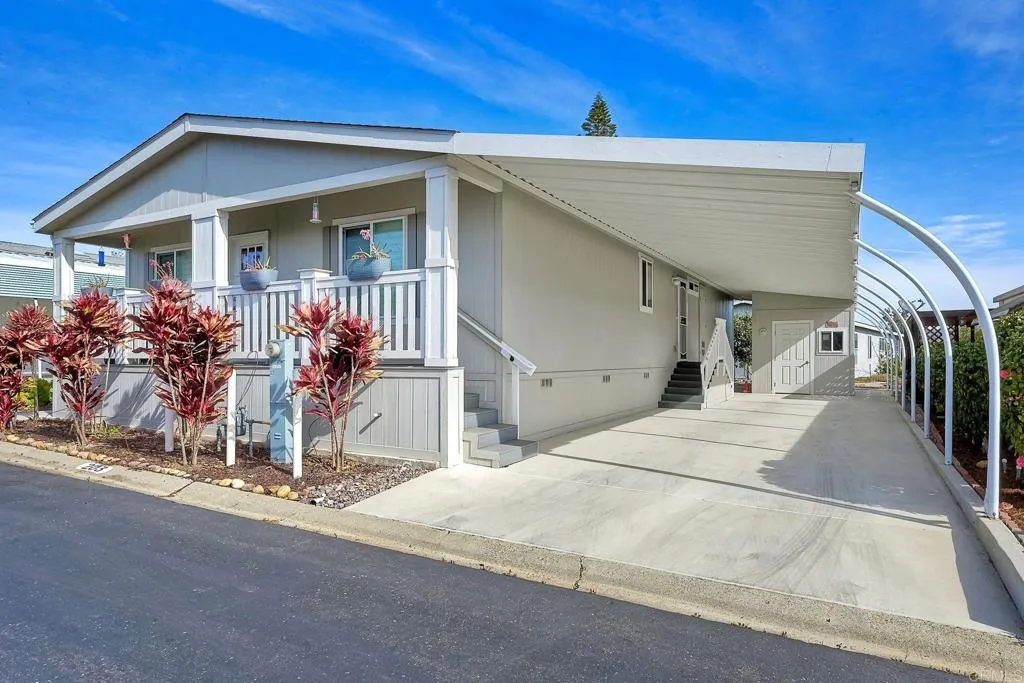 525 W El Norte Parkway Spc 203, Escondido, California 92026 home-pic-18