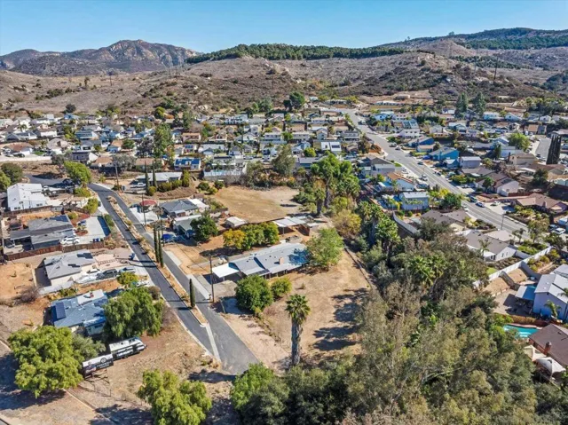 13721 Ridge Hill Rd, El Cajon, California 92021