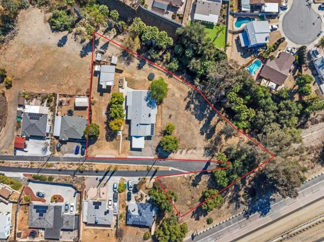 13721 Ridge Hill Rd, El Cajon, California 92021