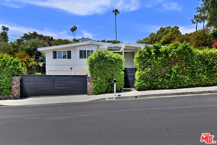 13413 Bayliss Road, Los Angeles, California 90049