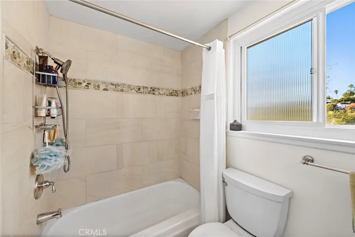 Upper hall bath with remodeled shower