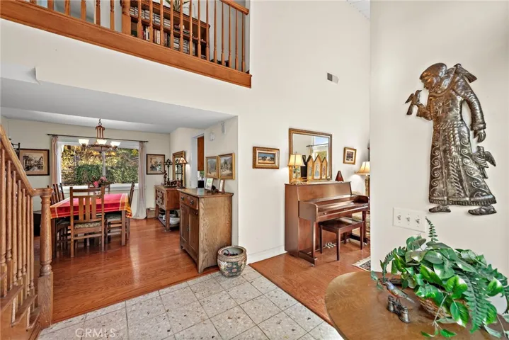 Entryway with high ceilings