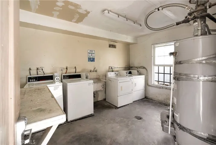 6911 Haskell Avenue, Van Nuys, California 91406