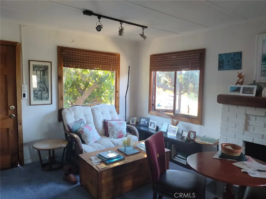 656 Thalia Street, Laguna Beach, California 92651 home-pic-4