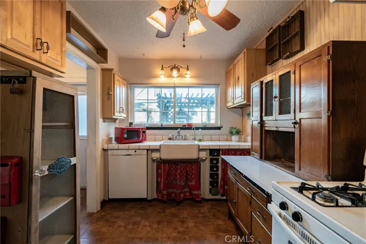 835 Poplar Street, Chico, California 95928
