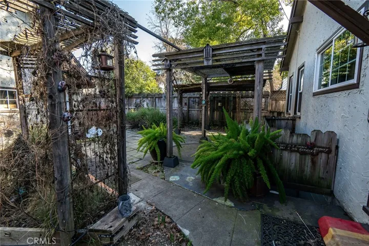 835 Poplar Street, Chico, California 95928