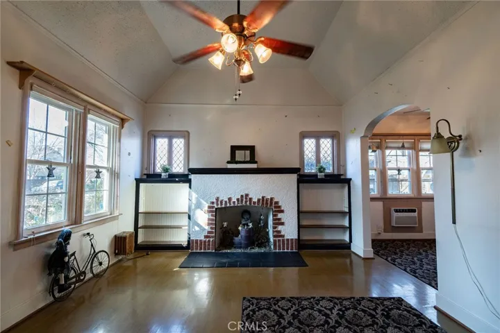 835 Poplar Street, Chico, California 95928