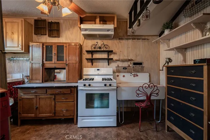 835 Poplar Street, Chico, California 95928