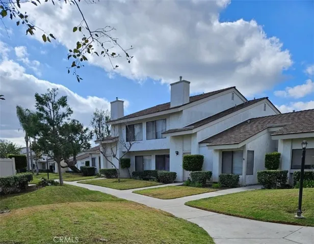 958 E La Habra Boulevard 106, La Habra, California 90631