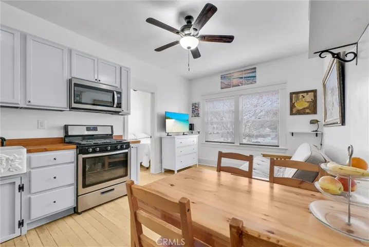 354 Chestnut Avenue 2, Long Beach, California 90802
