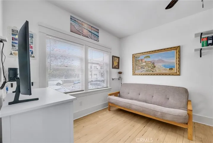 354 Chestnut Avenue 2, Long Beach, California 90802