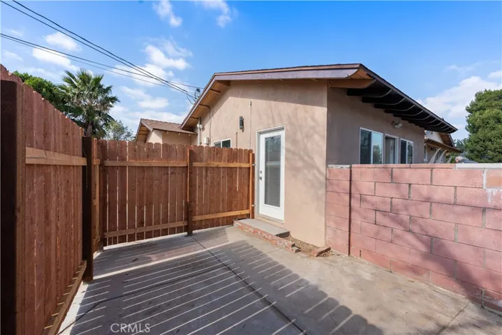 22202 Roscoe Boulevard, West Hills, California 91304
