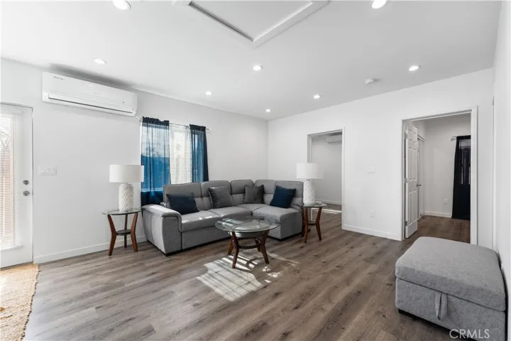 22202 Roscoe Boulevard, West Hills, California 91304