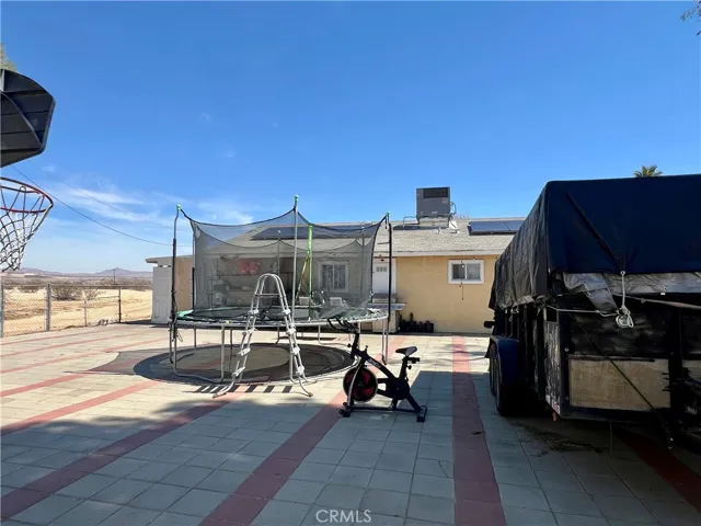 16388 Victoria Drive, Victorville, California 92394