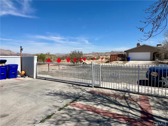 16388 Victoria Drive, Victorville, California 92394