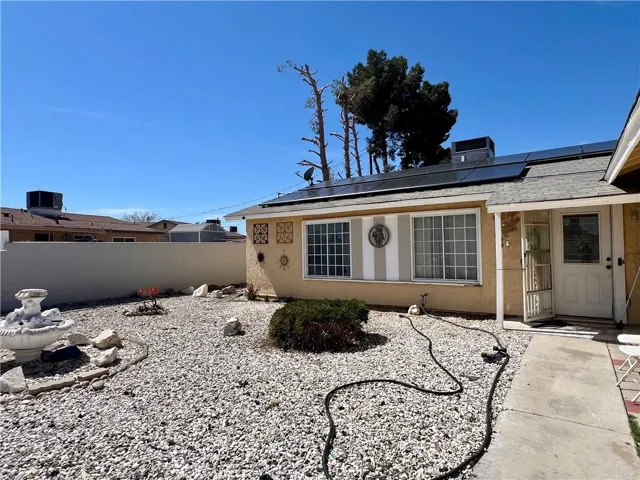 16388 Victoria Drive, Victorville, California 92394