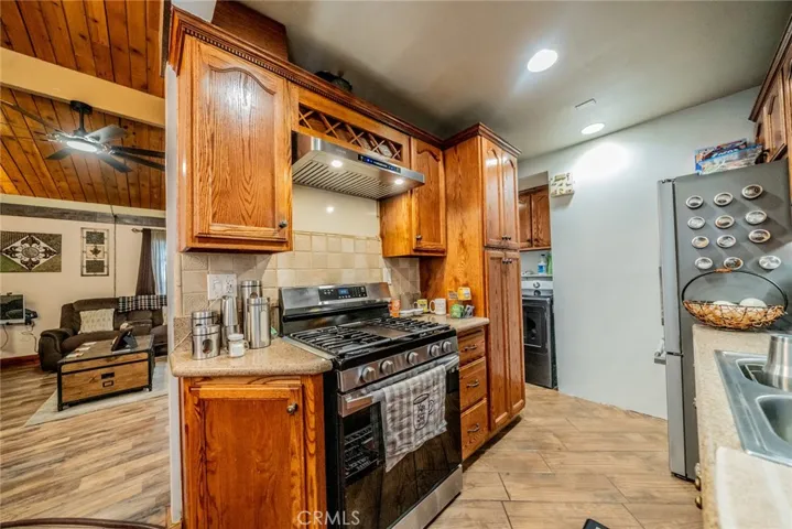 1428 W 8th Street, Upland, California 91786