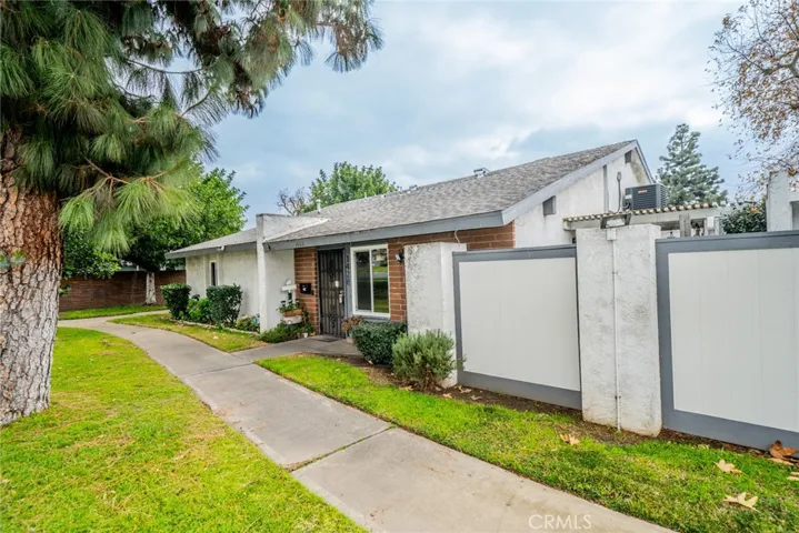 1428 W 8th Street, Upland, California 91786