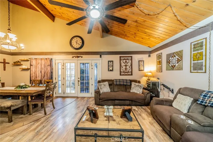 1428 W 8th Street, Upland, California 91786