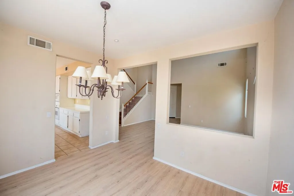 11372 Bridgeway Court, Riverside, California 92505 home-pic-6