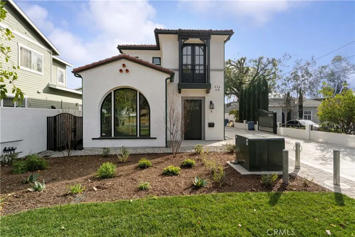 634 W Olive Avenue J, Monrovia, California 91016