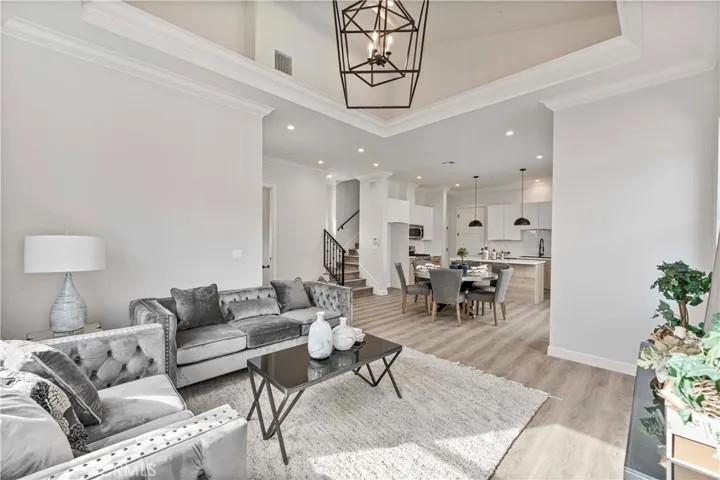 634 W Olive Avenue J, Monrovia, California 91016