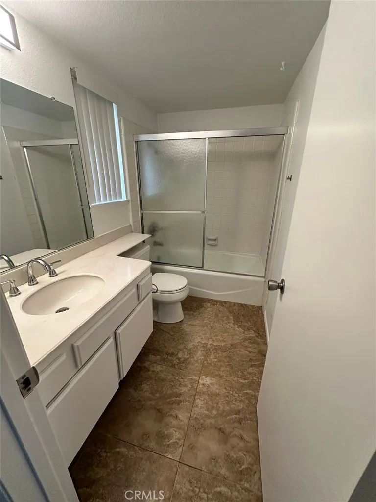 2663 Full bath.