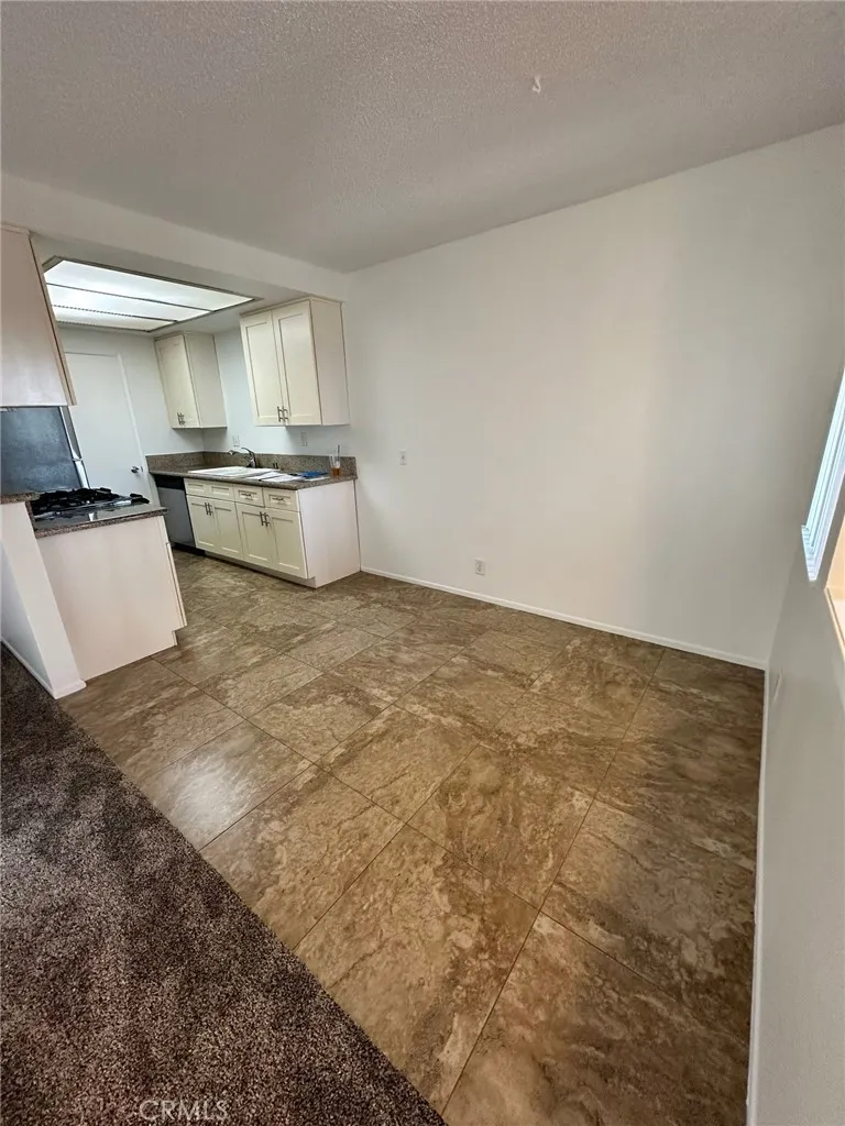 2663 kitchen and dining area view.