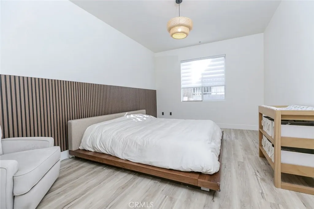 1023 Wilcox Avenue 102, Los Angeles, California 90038 home-pic-15