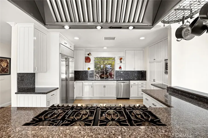 2004 Entrada Paraiso, San Clemente, California 92672